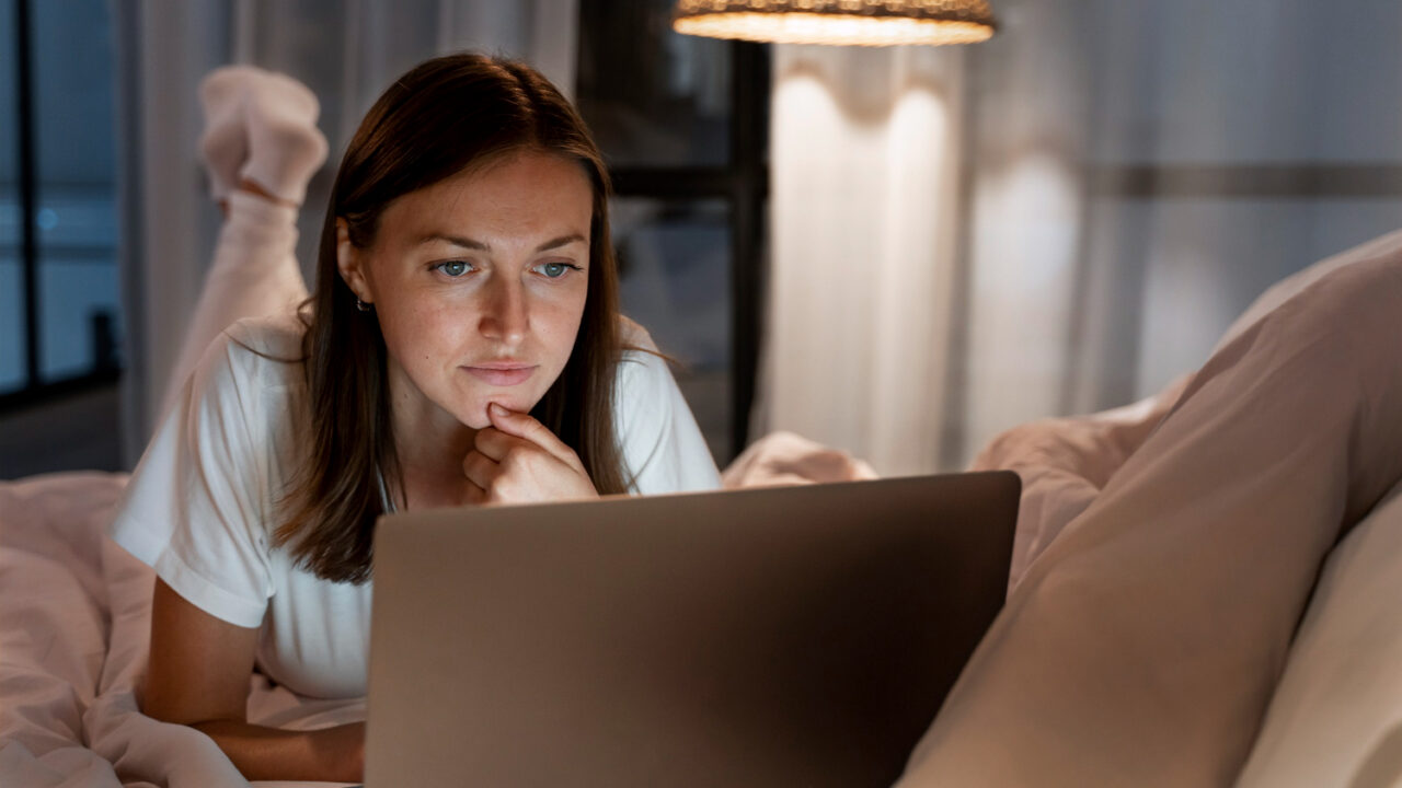 Internet lifehacks 2026: DNS and routing—find the real cause of lag, odd latency, and random dropouts at home